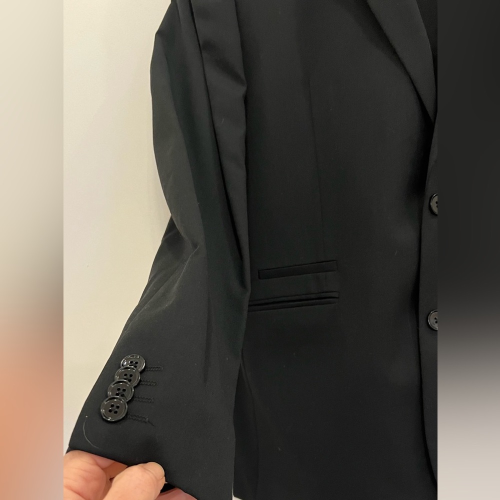 Express Photographer Fitted  2 Piece Suit Pants Jacket, pocket square.Never worn - Picture 5 of 15